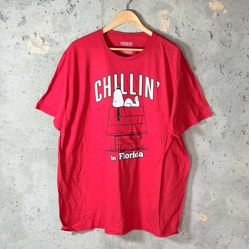Peanuts Snoopy Chillin' in Florida Graphic T-Shirt
